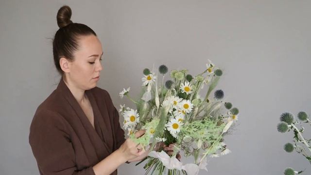 Летний букет с ромашками // а я несу тебе цветы смотреть онлайн