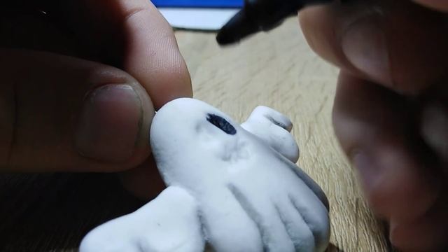 Как сделать Charm FRIENDLY SPECTER (Брелок Призрак) из пластилина из Standoff 2 #11 смотреть онлайн