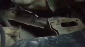 Инфинити QX70. Снять бампер. Потеет фара.