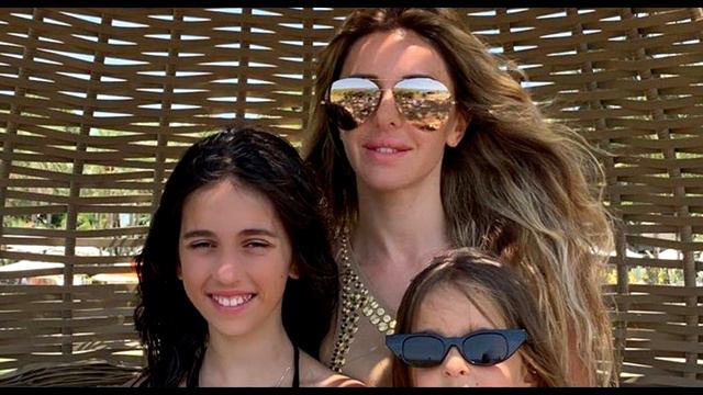 "ЖЕНА АЛЕКСАНДРА РЕВВЫ" Кто прикрывает тыл АРТУРА ПИРОЖКОВА дома смотреть онлайн