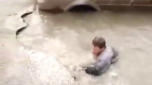 Таксист упал в воду