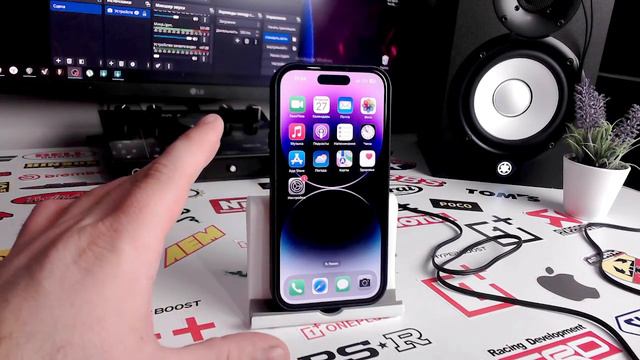 Айфон работает а экран черный смотреть онлайн