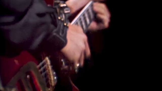 Elvis Presley - Trouble_Guitar Man (Opening) ('68 Comeback Special) [4FkyeO_PRlw].mp4