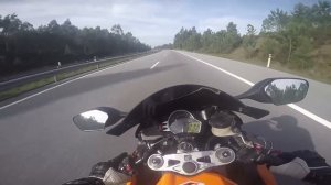 Honda CBR 1000rr 2010 Vs Suzuki GSXR 1000 K5