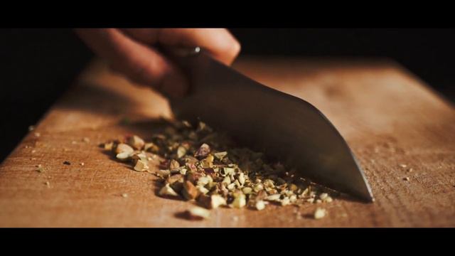 Эксперты выбирают лучшее! У ножа Денис Крупеня, Тарас Кириенко, Гаяне Бреиова, Виктор Белей смотреть онлайн