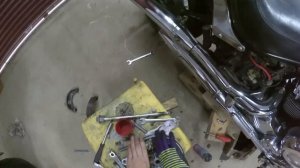 Yamaha XVS400/650 Drag Star замена задних колодок.