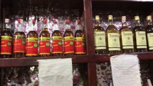 Алкоголь в Египте есть!! Нашли магазинчик с продажей алкоголя-в Шарм эль Шейхе. Добавил локацию.