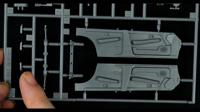 Whats In The Box | Nissan Bluebird 4Door Sedan SSS Attesa Limited (U12 Latter Type) (1989) смотреть онлайн