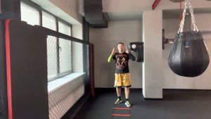 Работа ног. Техника передвижений в боксе.