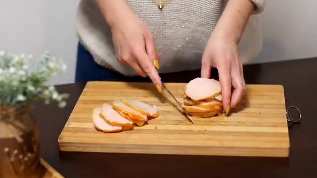 ПИЦЦА С САЛЯМИ/ГАВАЙСКАЯ ПИЦЦА ? ЛЕГКО ✔️ ВКУСНО ?