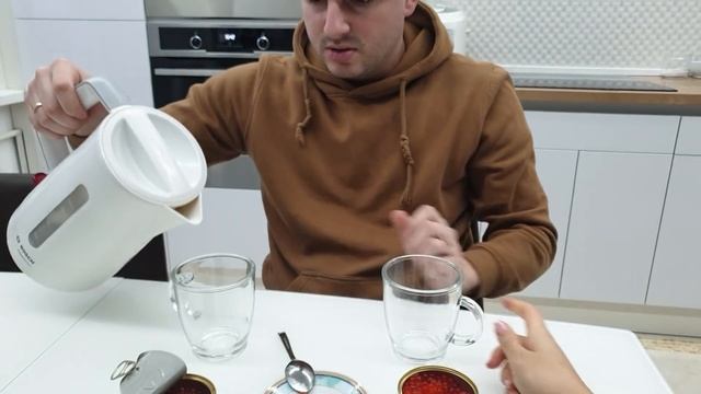 Развод - икра! "А икра то - не настоящая"! смотреть онлайн