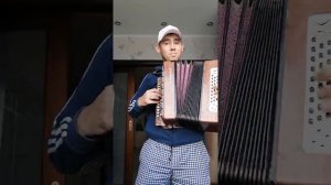 РУКИ ВВЕРХ 18 мне уже гармонь (кавер) подбираюнаслух