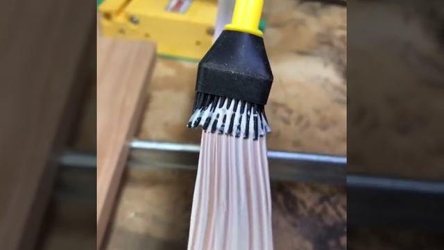 Кисть Titebrush для клея Titebond смотреть онлайн