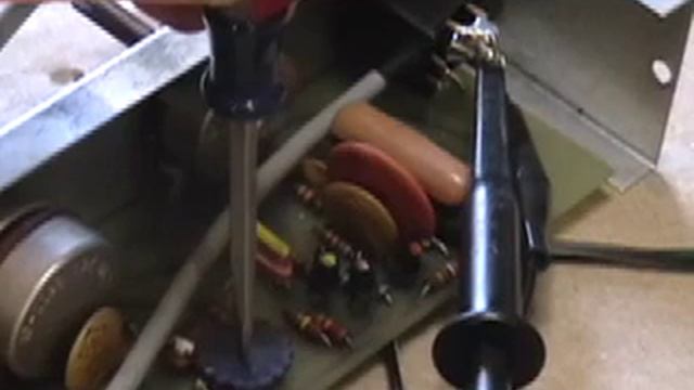 Fender Rhodes Piano Jordan Pre Amp Biasing смотреть онлайн