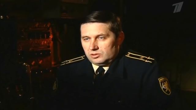 При встрече с этим крейсером американцы не смогли скрыть своё восхищение.Щит авианосца смотреть онлайн