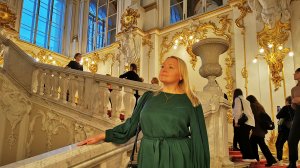 Иорданская лестница Эрмитажа в Санкт-Петербурге. ЕЕ ступени помнят монархов и большевиков