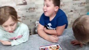 Съели Какахи Миньона? Челлендж Пробуем Ужасные Конфеты Jelly Belly Bean Boozled Рулетка Гадкие бобы