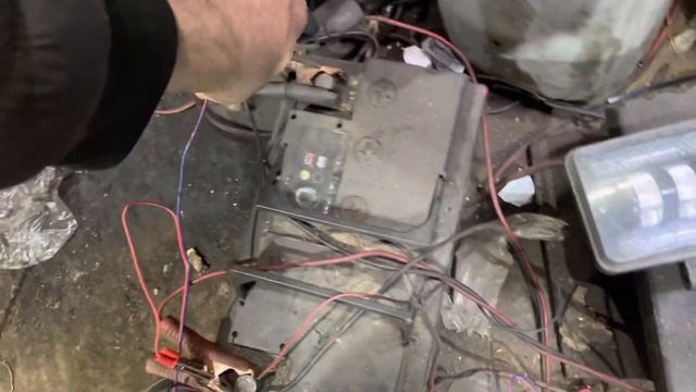 Прожектор для кемпинга 12v смотреть онлайн