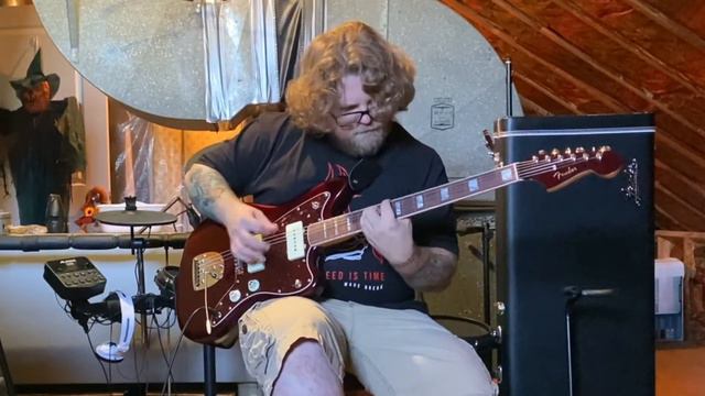 Fender Troy Van Leeuwen Jazzmaster @ George's Attic Guitar Reviews смотреть онлайн