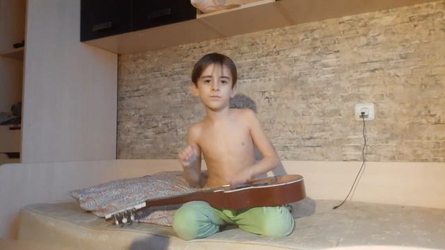 детская гитара из ричфемели смотреть онлайн