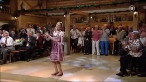 ЗАВОДНАЯ И ВЕСЕЛАЯ ПЕСНЯ;  Marilena -  A Lausbua muss er sei