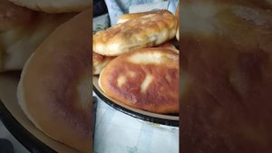ПИРОЖКИ СО ШКВАРКАМИ ГОТОВЫЕ