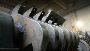 Дробилка для пластика: изготовление нового ротора, замена подшипников и шкива