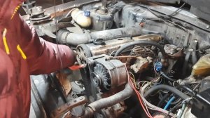 большой ремонт volvo 740 ( 3-я часть) как заменить ГРМ мотор d24, и как снять поддон с 30 минуты.