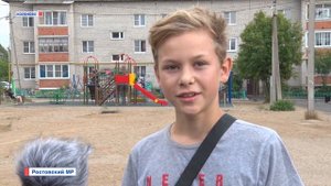 Торжественное открытие двора в деревне Коленово