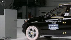 Crash #Test (Mercedes-Benz ML vs Bmw x5 vs volvo Xc90 vs Audi Q7 )
