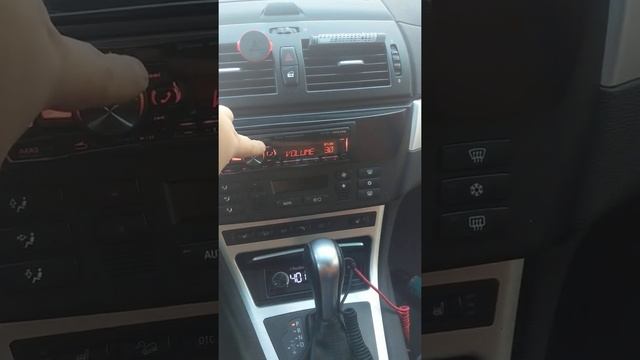 bmw e83 x3 homemade audio upgrade