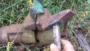 Правильная насадка ручной косы.