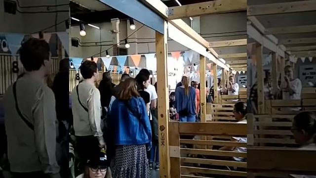 Эрик на выставке для животных из приютов, которая проходила в апреле 2019 г. смотреть онлайн