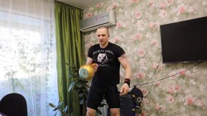 Гиревой марафон в день гиревого спорта / рывок гири/ жим гири /толчок гири.