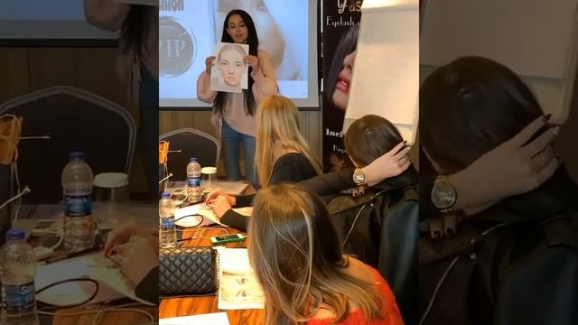 Обучение наращиванию ресниц в Турции / ipek kirpik eğitim Türkiye смотреть онлайн
