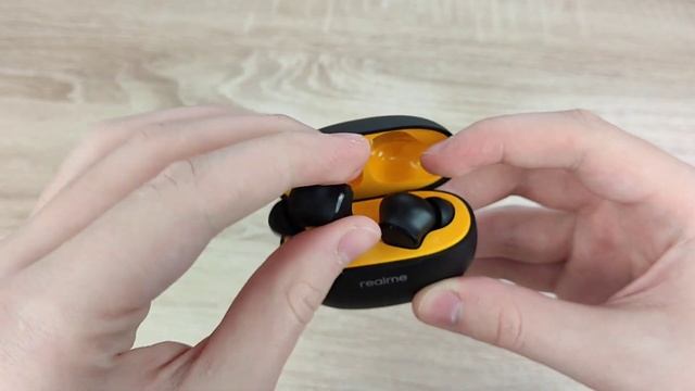 REALME BUDS T100 - НЕДОРОГИЕ НАУШНИКИ С КРУТЫМ ДИЗАЙНОМ!