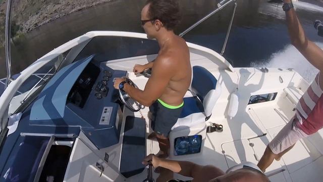 Прогулку на катере - по Енисею и Красноярскому морю (4) смотреть онлайн