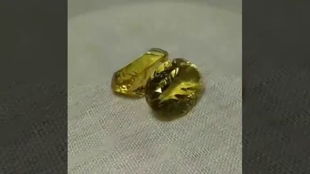золотисто-зелёный кварц , огранка concave смотреть онлайн