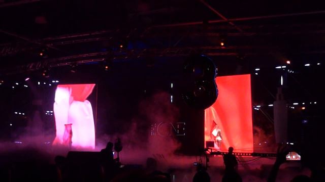 ПРЕЗЕНТАЦИЯ ЗАПУСКА НОВОЙ ПОМАДЫ TNE ONE #МЕГАЛАЙВ #ORIFLAME смотреть онлайн