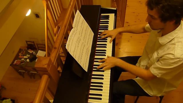 Nobuo Uematsu - Holding my thoughts in my heart смотреть онлайн