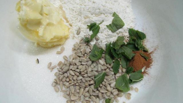 Яблочно-клюквенный пирог с крошкой