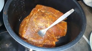 Жарим стейк. Готовим мясо в скороварке.