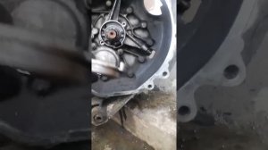 vw T 4 осмотр гидропривода сцепления #3