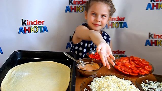 РЕЦЕПТ ВКУСНОЙ ПИЦЦЫ МАРГАРИТЫ И ПЕППЕРОНИ.