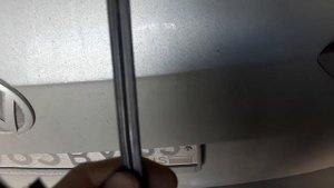 Фольксваген Тигуан 2. Ремонт заднего стеклоочистителя.