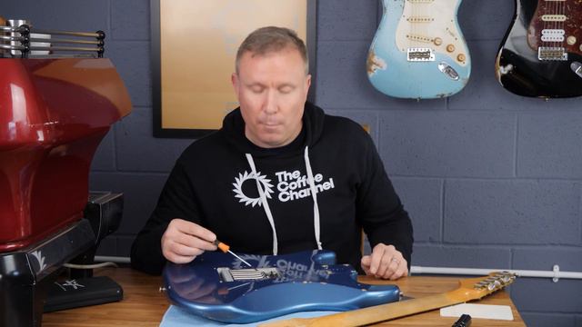 COFFEE HOUSE GUITARS | Why I won't be selling this Fender Custom-Shop Relic Stratocaster! PART 1 смотреть онлайн