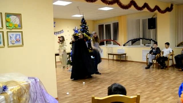 Новый год начинаем с добра смотреть онлайн