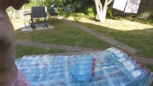 сделали большую лодку из обычных БУТЫЛОК