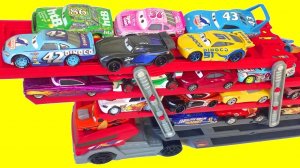 Тачки Гонщики Много Машинок Трейлер Хот Вилс Игрушки Видео для Детей