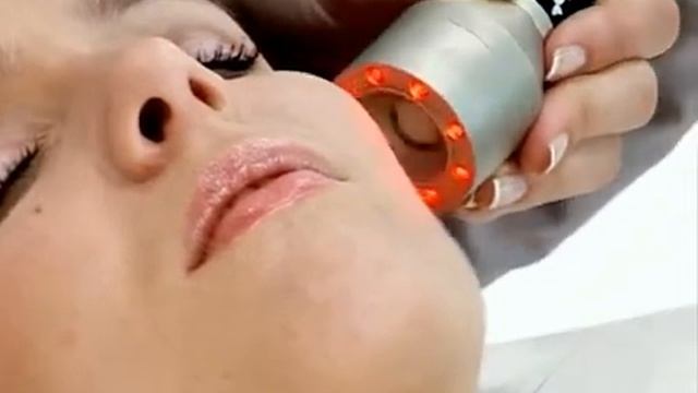 Аппарат для вакуумного LPG массажа BHS 202. Вакуумно-роликовый LPG массаж Dermo Health.
